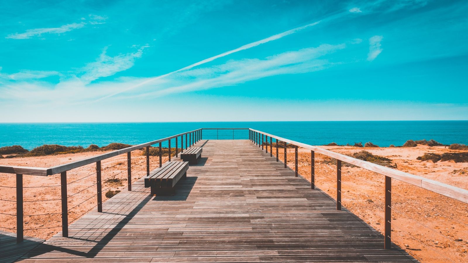 Turquoise shoreline — Miami SR22
