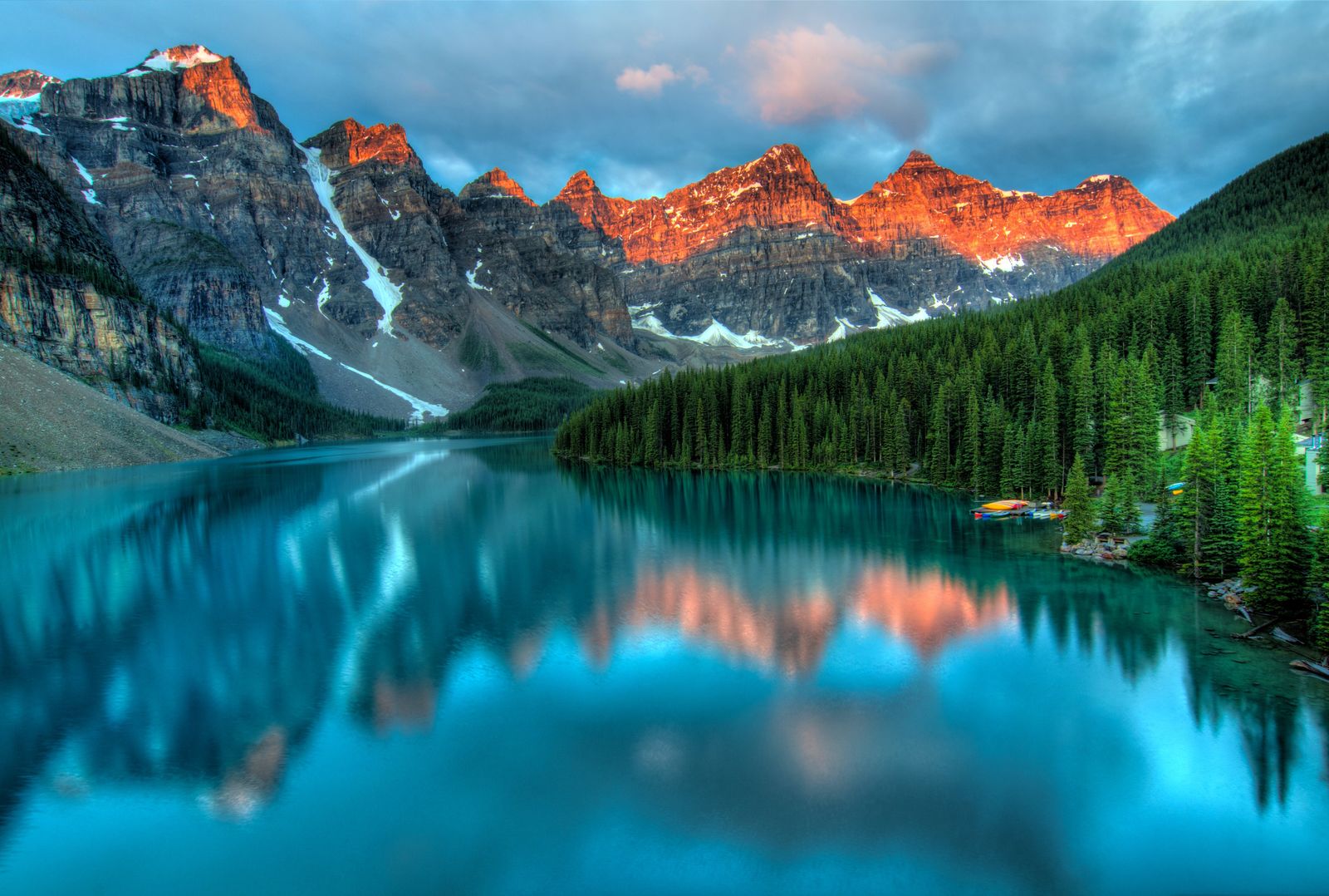 Mountain lake and peaks — Layton SR22